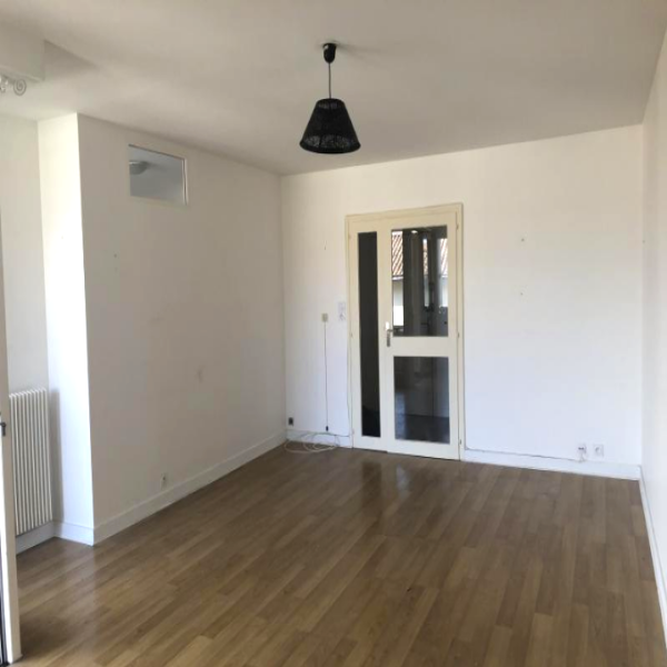 Offres de location Appartement Bordeaux 33000